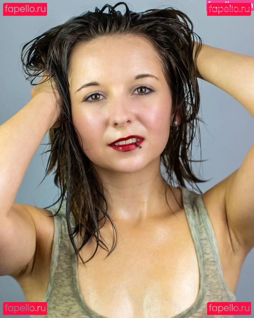 hobbymodel_owl Onlyfans Photo Gallery 