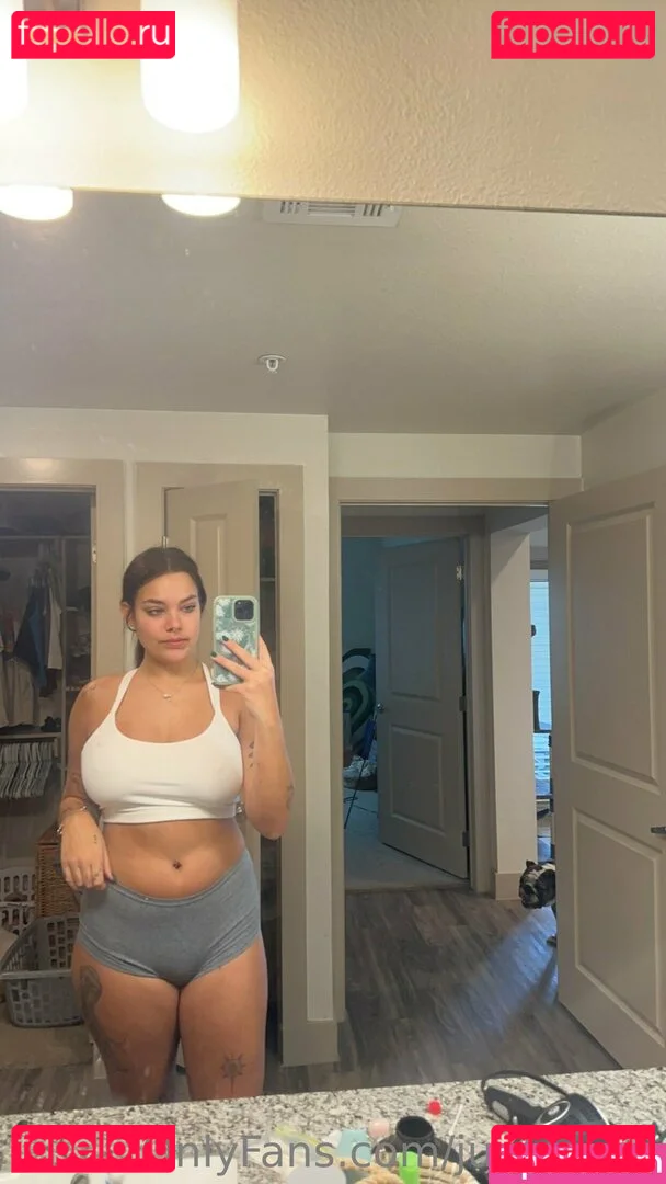 Txisten Onlyfans Photo Gallery 