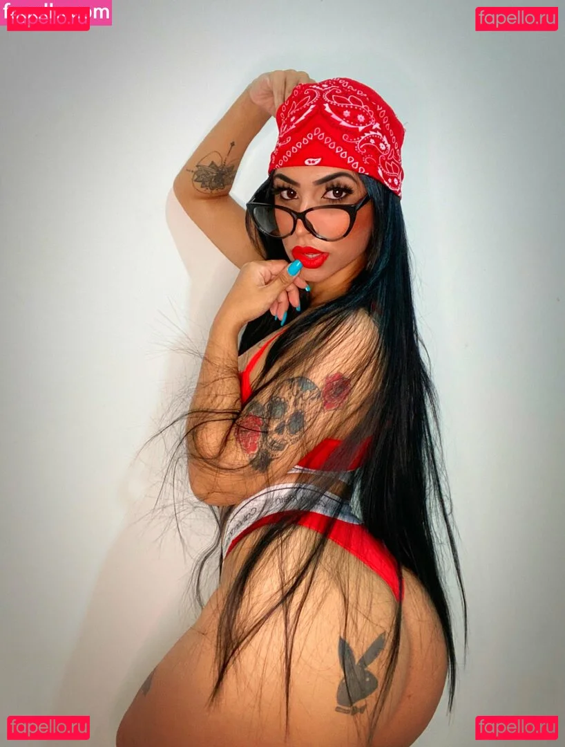 Thay Salles Onlyfans Photo Gallery 