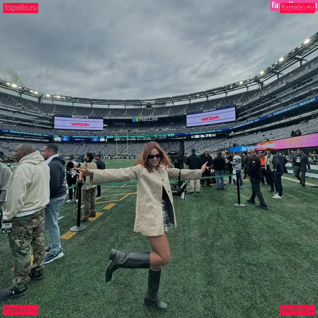 Bailee Madison Onlyfans Photo Gallery 