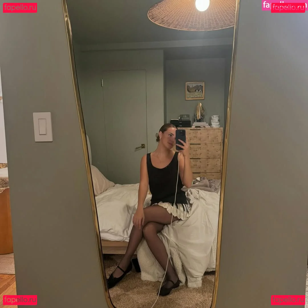 Bailee Madison Onlyfans Photo Gallery 