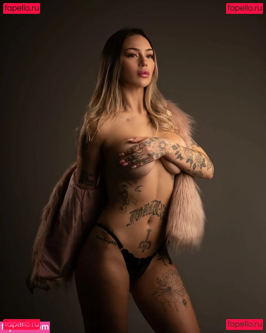 Mayumi Wada Onlyfans Photo Gallery 