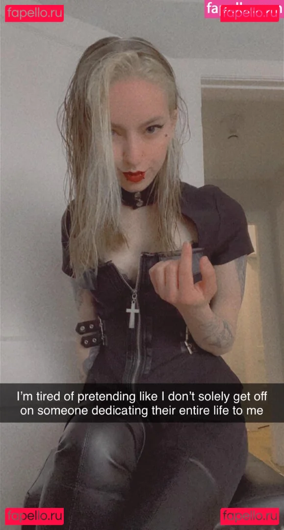 violets_cabaret Onlyfans Photo Gallery 