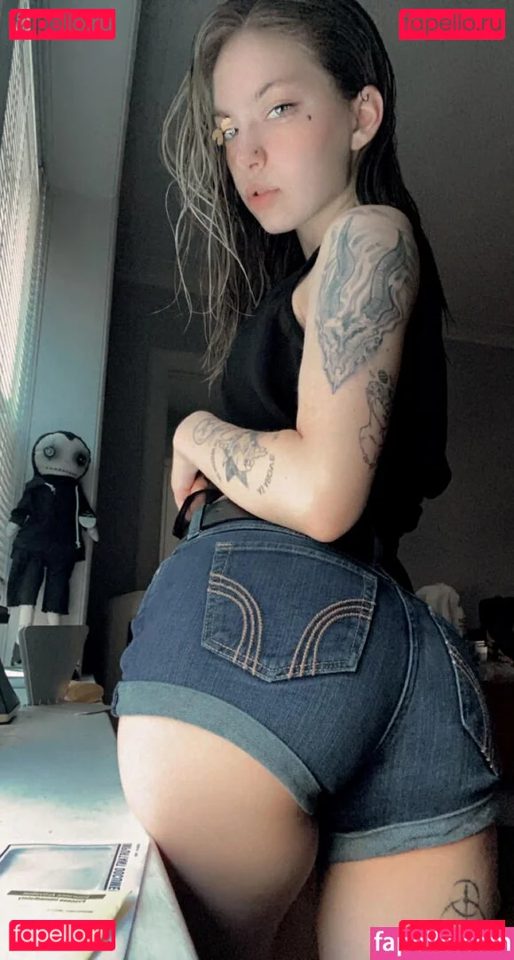 violets_cabaret Onlyfans Photo Gallery 