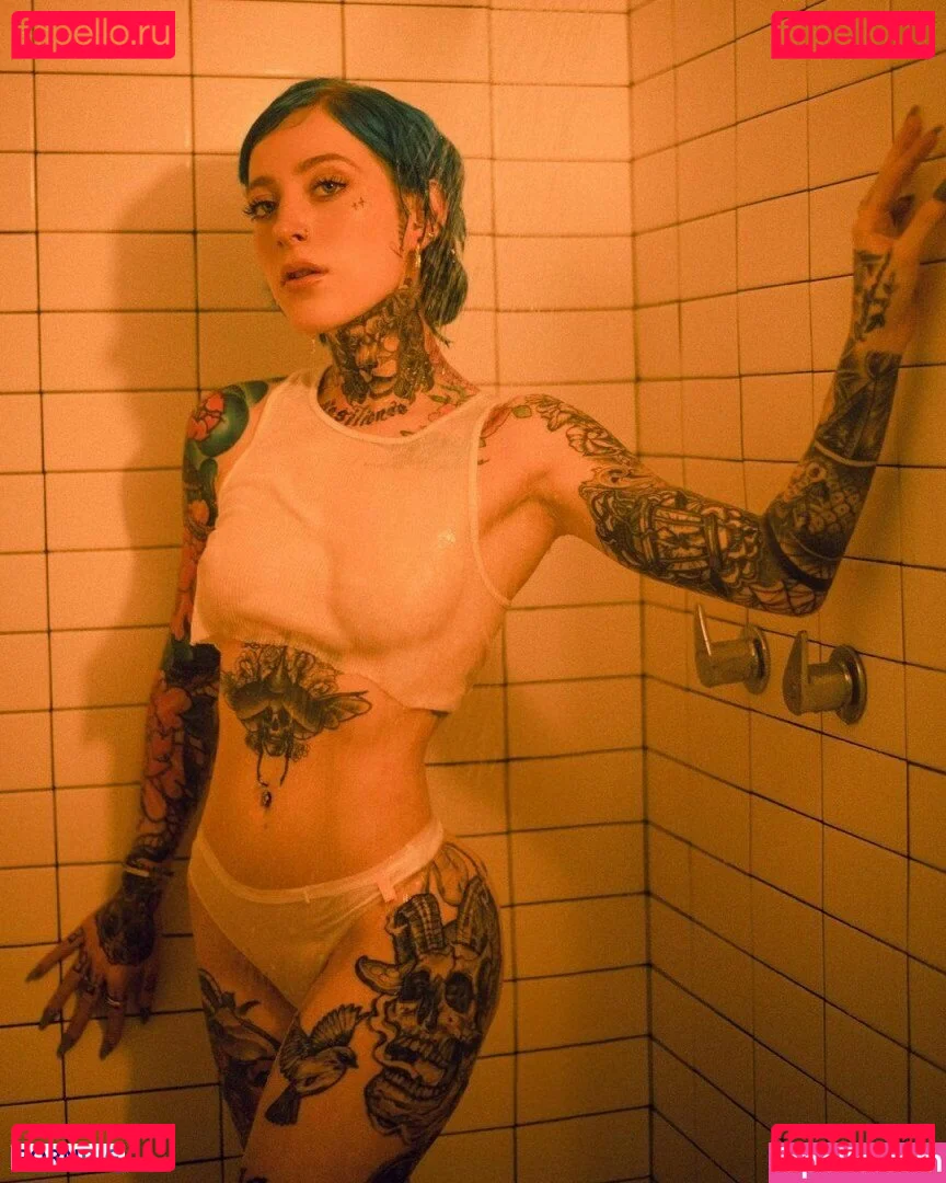 kellymedonly Onlyfans Photo Gallery 