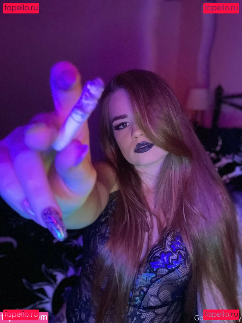 findomroxy1 Onlyfans Photo Gallery 