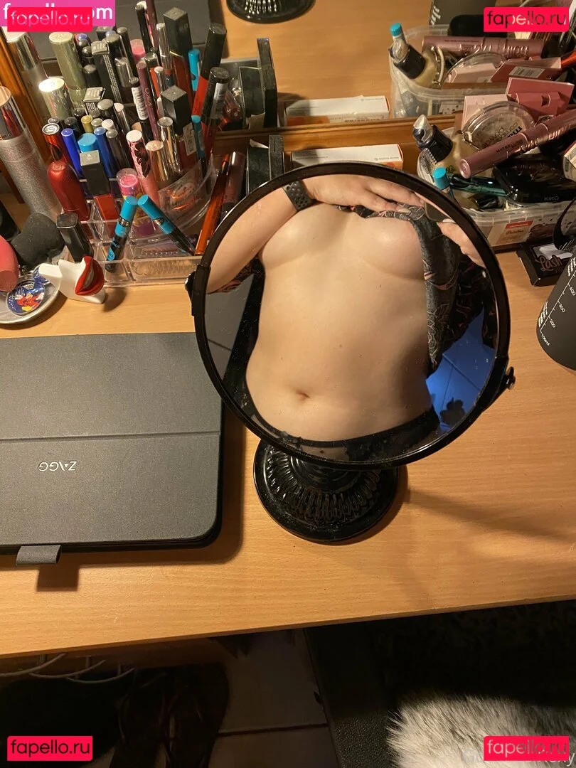 findomroxy1 Onlyfans Photo Gallery 