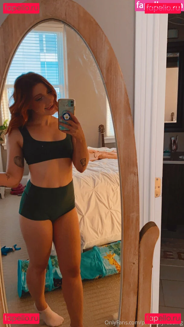 probablyreading Onlyfans Photo Gallery 