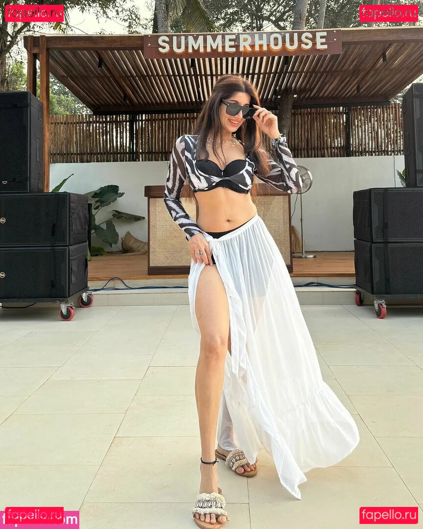 Bhumicka Singh Onlyfans Photo Gallery 