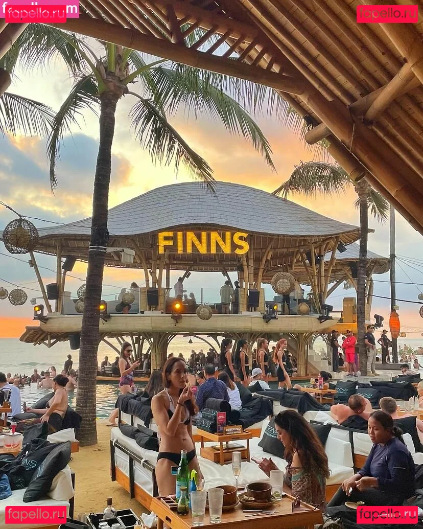 Bhumicka Singh Onlyfans Photo Gallery 