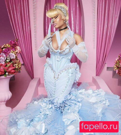 Sexxy Red Onlyfans Photo Gallery 