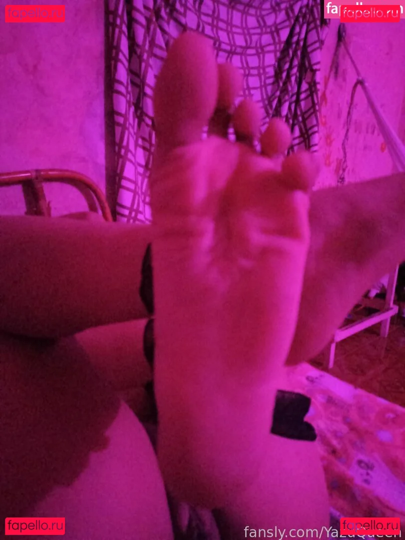 YazuQueen Onlyfans Photo Gallery 