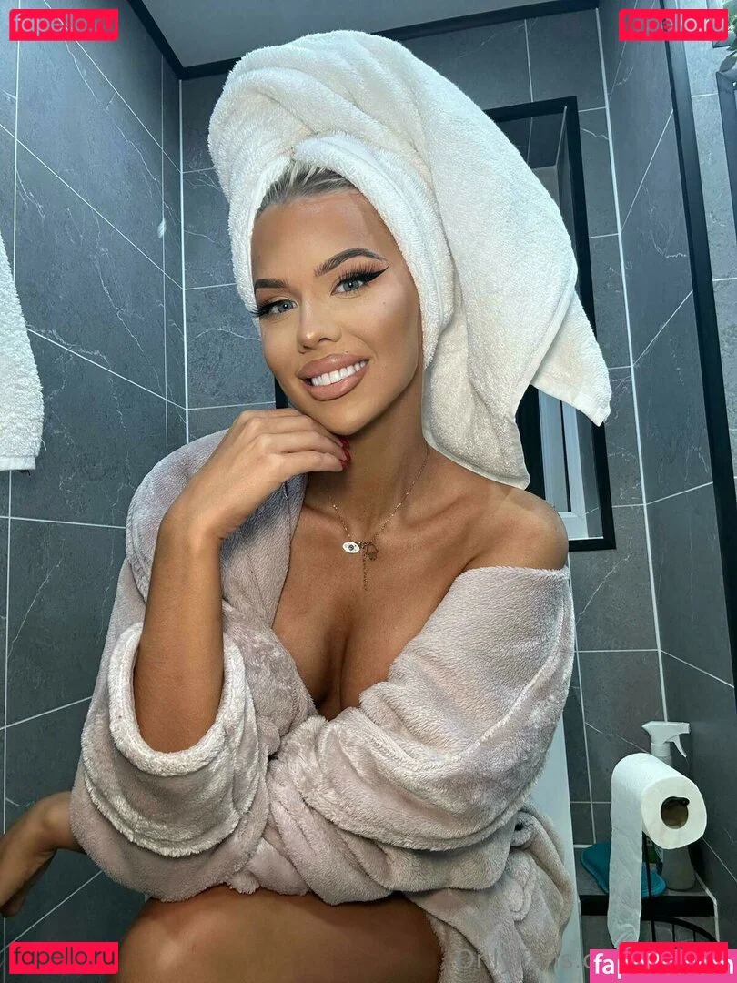 Sylvijaa Onlyfans Photo Gallery 