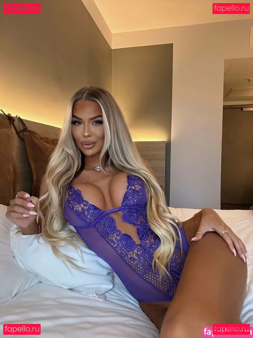 Sylvijaa Onlyfans Photo Gallery 