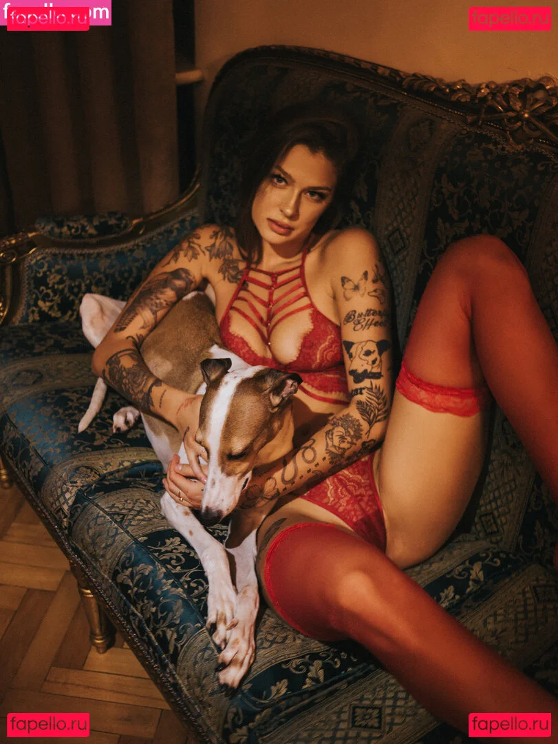 Sashenka Alexander Onlyfans Photo Gallery 