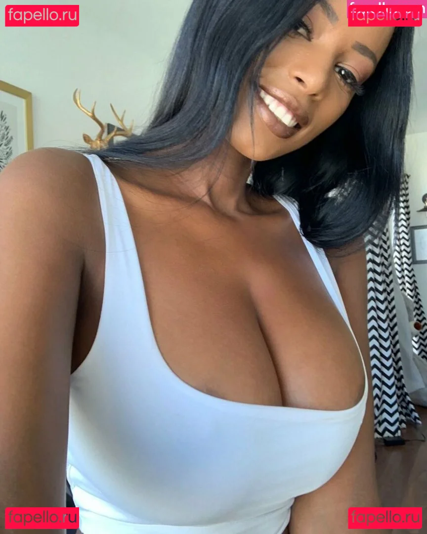 Tami Takala Onlyfans Photo Gallery 