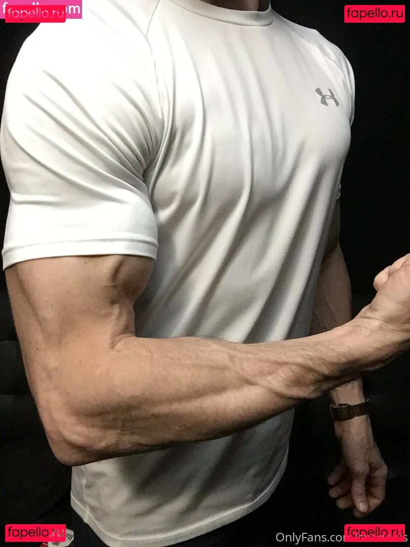 cbadonis Onlyfans Photo Gallery 