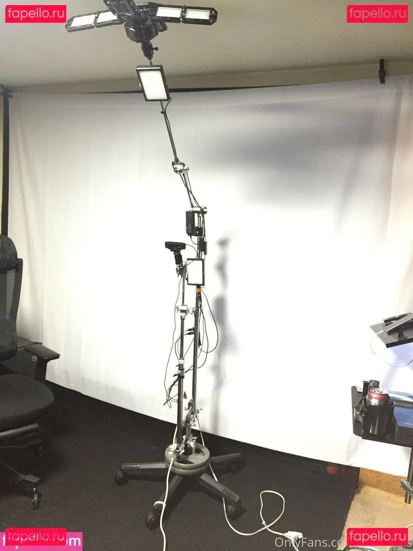 cbadonis Onlyfans Photo Gallery 