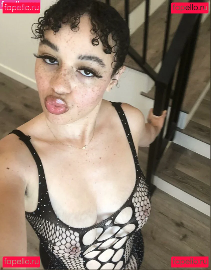 Killavesi Onlyfans Photo Gallery 