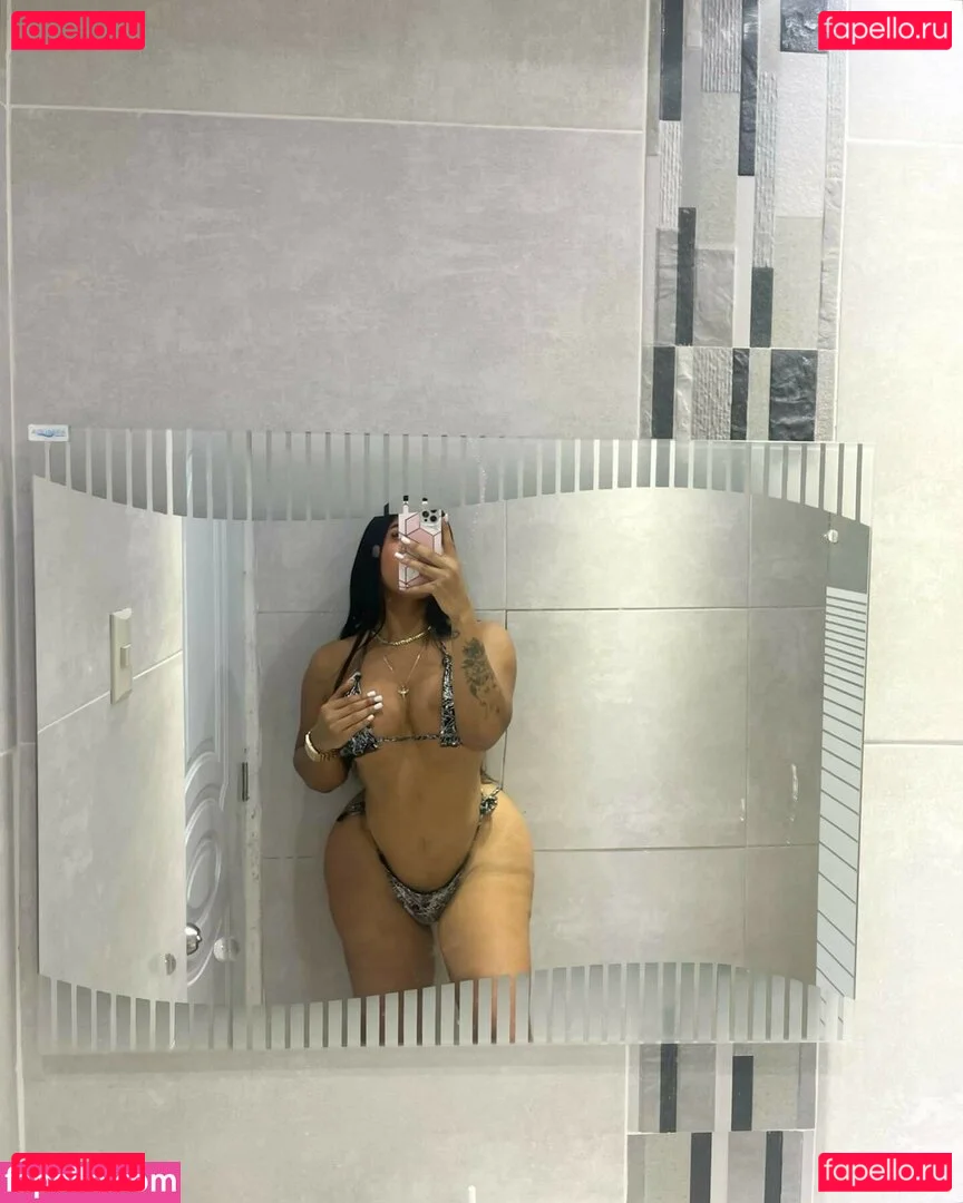 Darlyn Castillo Onlyfans Photo Gallery 