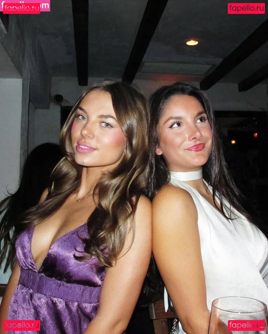 Caitlin Carmichael Onlyfans Photo Gallery 