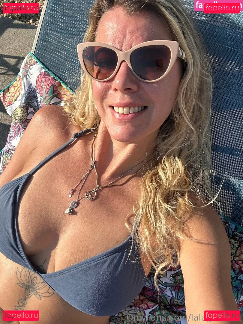 lalagetswet Onlyfans Photo Gallery 