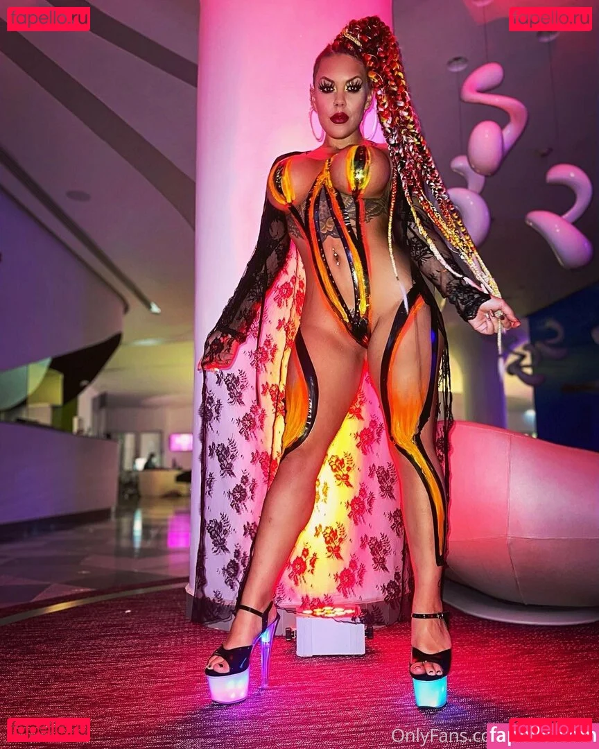 msredxxx Onlyfans Photo Gallery 