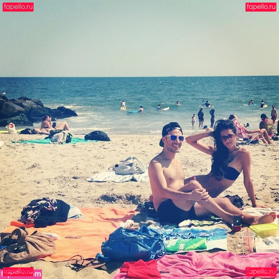 Liz Plank Onlyfans Photo Gallery 