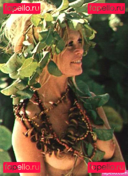 Brigitte Bardot Onlyfans Photo Gallery 