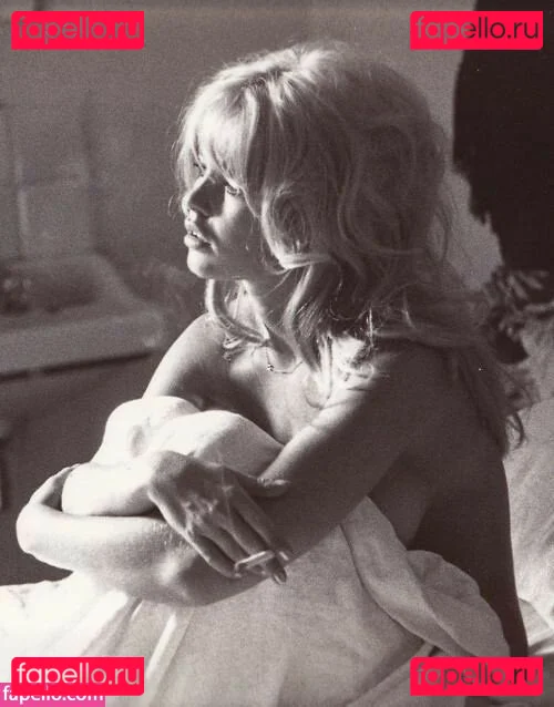Brigitte Bardot Onlyfans Photo Gallery 