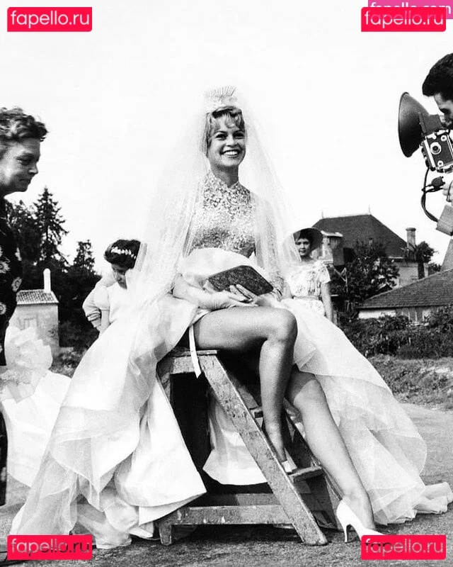 Brigitte Bardot Onlyfans Photo Gallery 