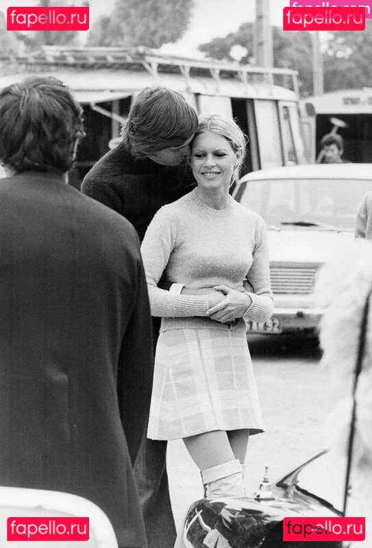 Brigitte Bardot Onlyfans Photo Gallery 