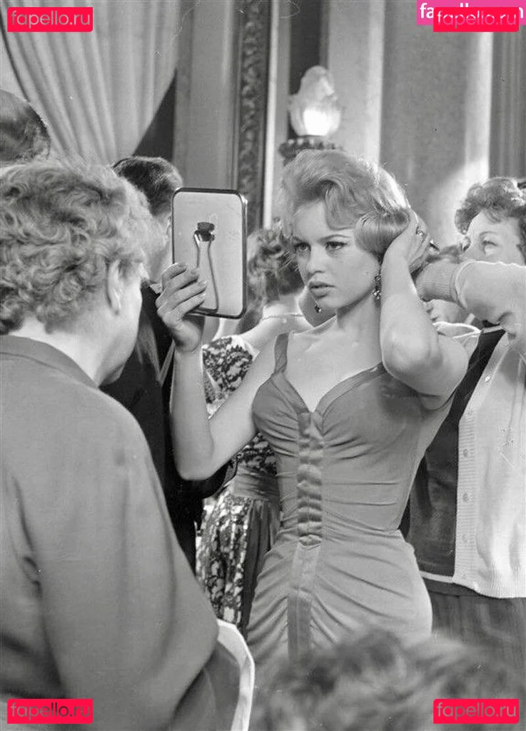 Brigitte Bardot Onlyfans Photo Gallery 