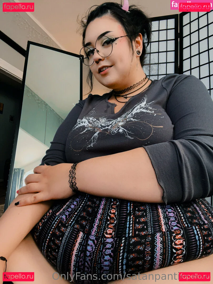 satanpanties666 Onlyfans Photo Gallery 