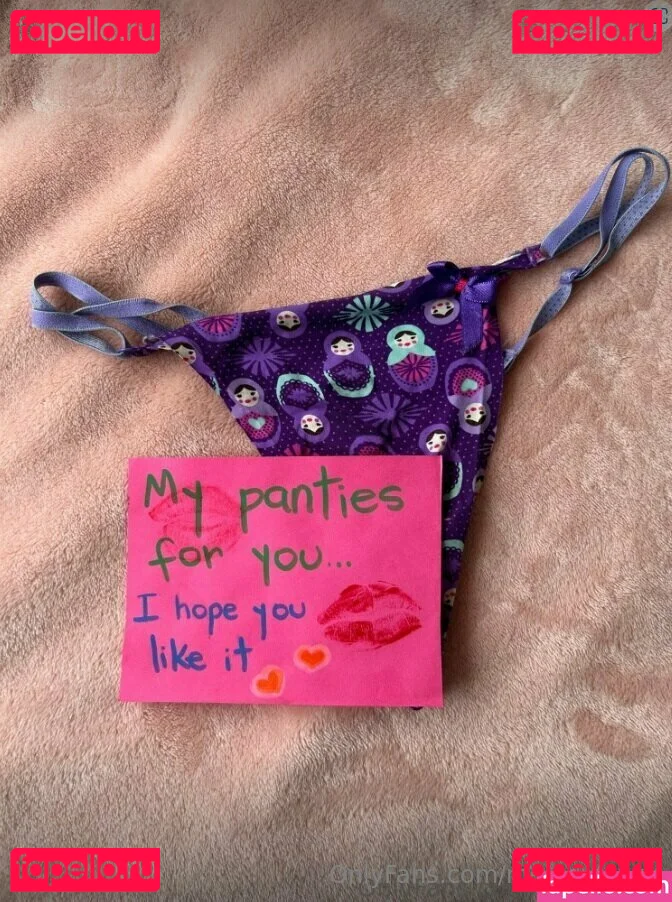 militevezz Onlyfans Photo Gallery 