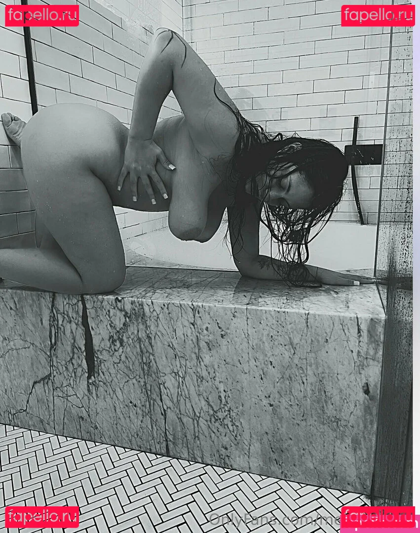 militevezz Onlyfans Photo Gallery 