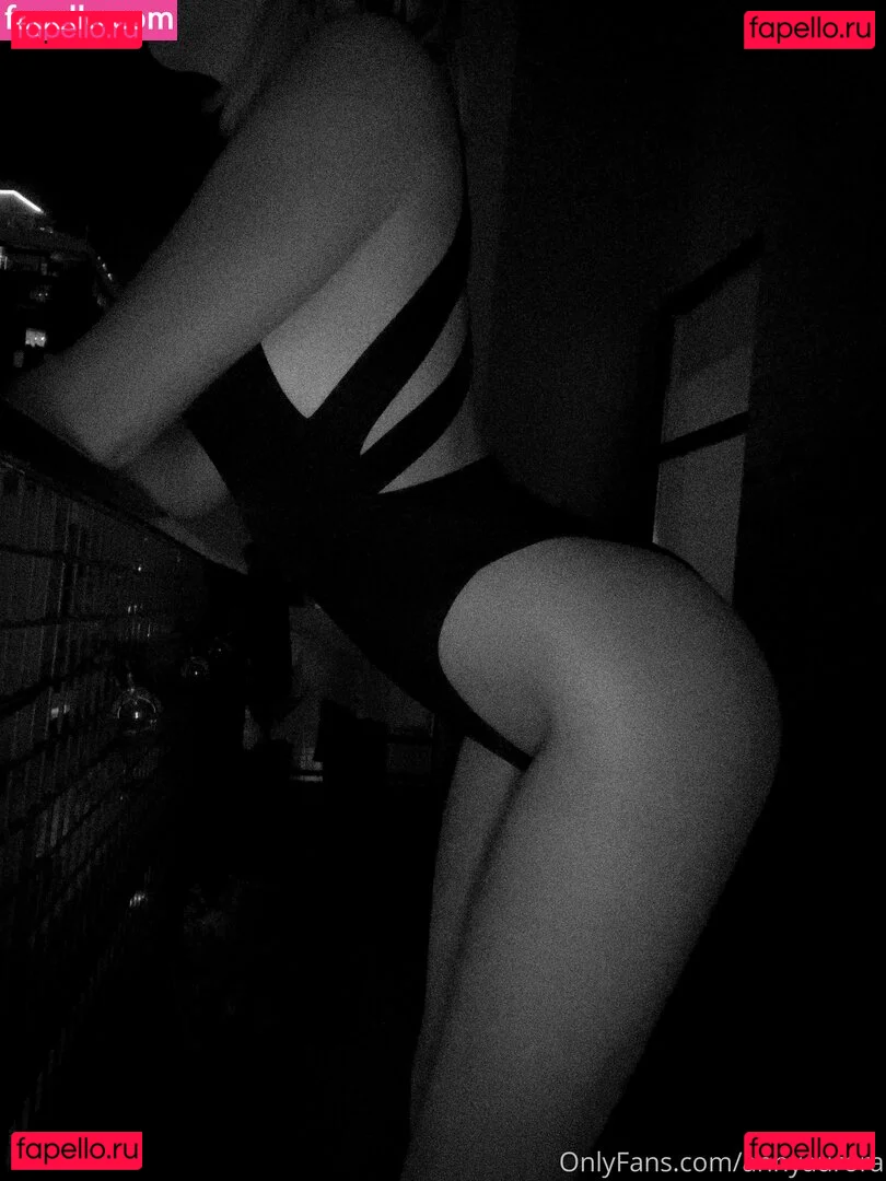 annyaurora Onlyfans Photo Gallery 