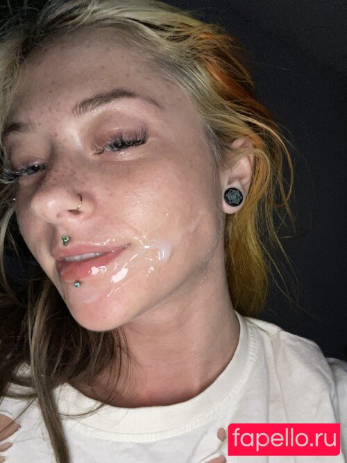 Bambi Sage Onlyfans Photo Gallery 