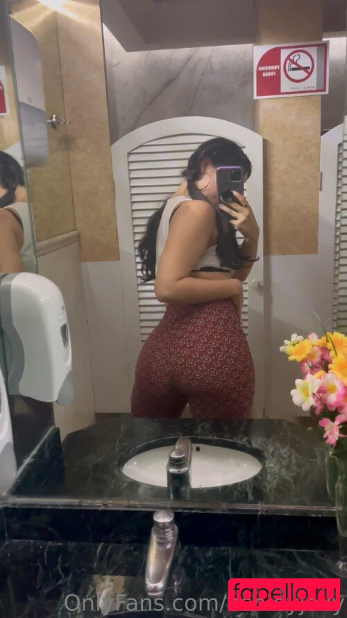 Ashley Wicka Onlyfans Photo Gallery 