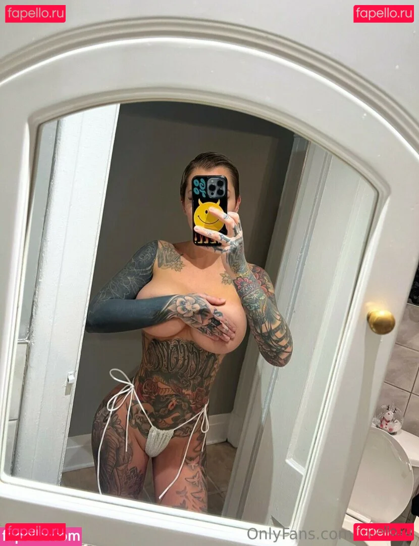 Laurence Berdard Onlyfans Photo Gallery 