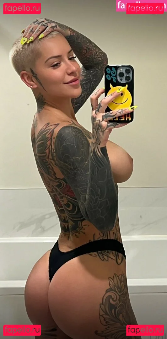 Laurence Berdard Onlyfans Photo Gallery 