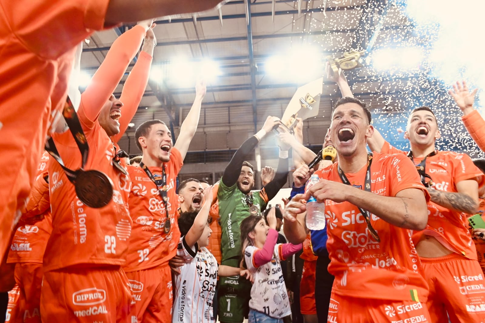 Em casa, Passo Fundo Futsal celebra título da Taça Farroupilha