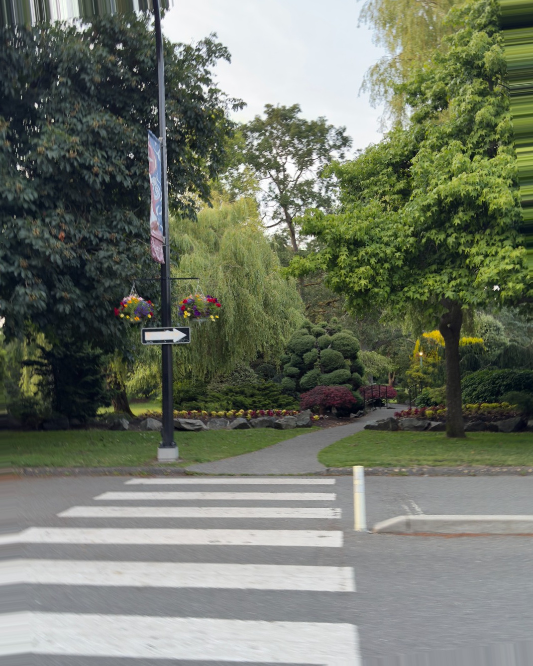 Victoria Cruise Port - Beacon Hill Park Landscaped Gardens Crosswalk - Vertical 38.jpg