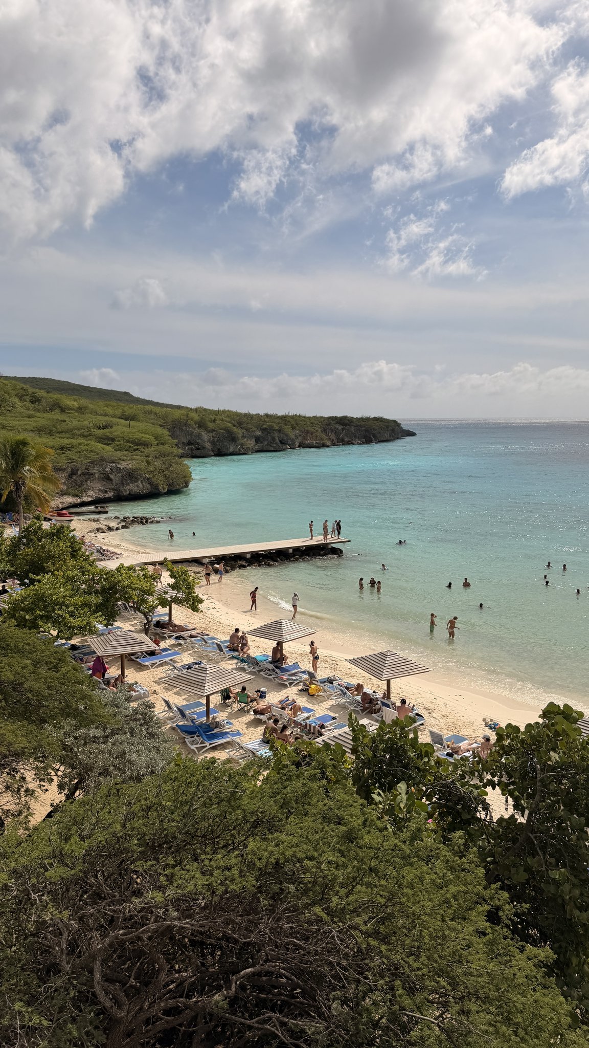Curacao Cruise Port - Beachfront Resort With Swimming Guests - 01-01-2026 - Vertical.jpg