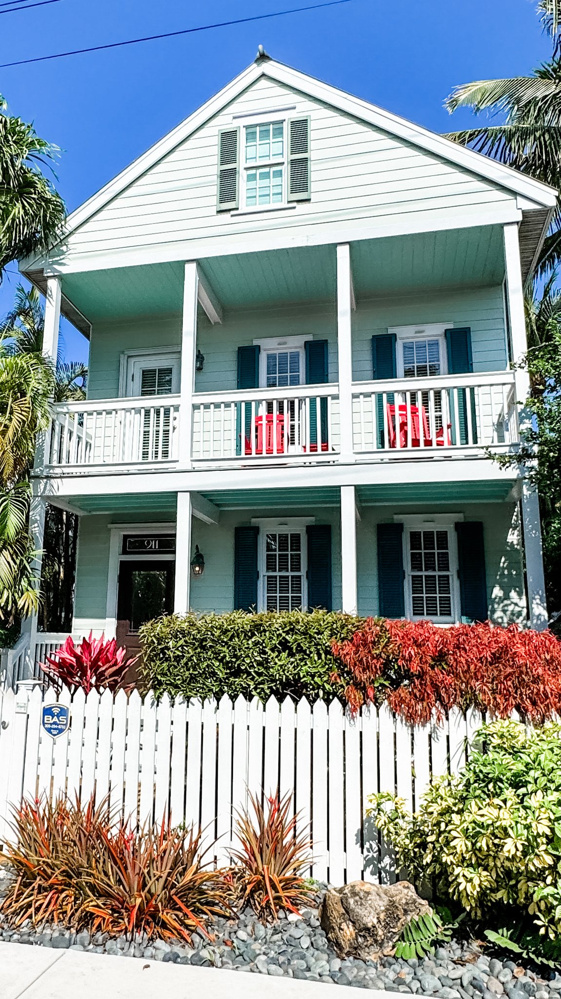 Key West Cruise Port - Charming Cottage Porch Floral Landscaping - 03-01-2025 - Vertical.jpg