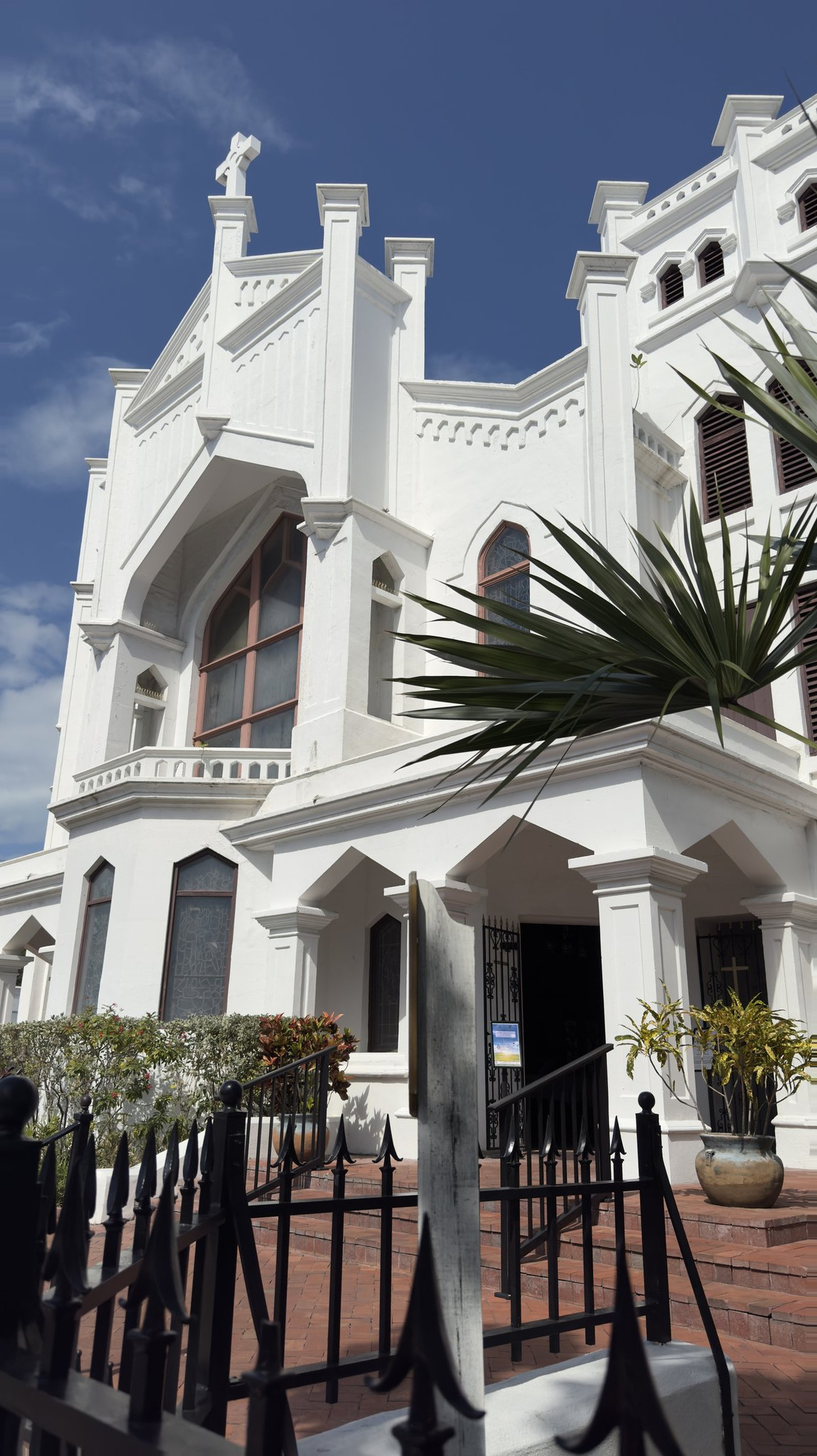 Key West Cruise Port - Ornate White Exterior Stucco Architecture Tropical - 02-24-2024 - Vertical.jpg
