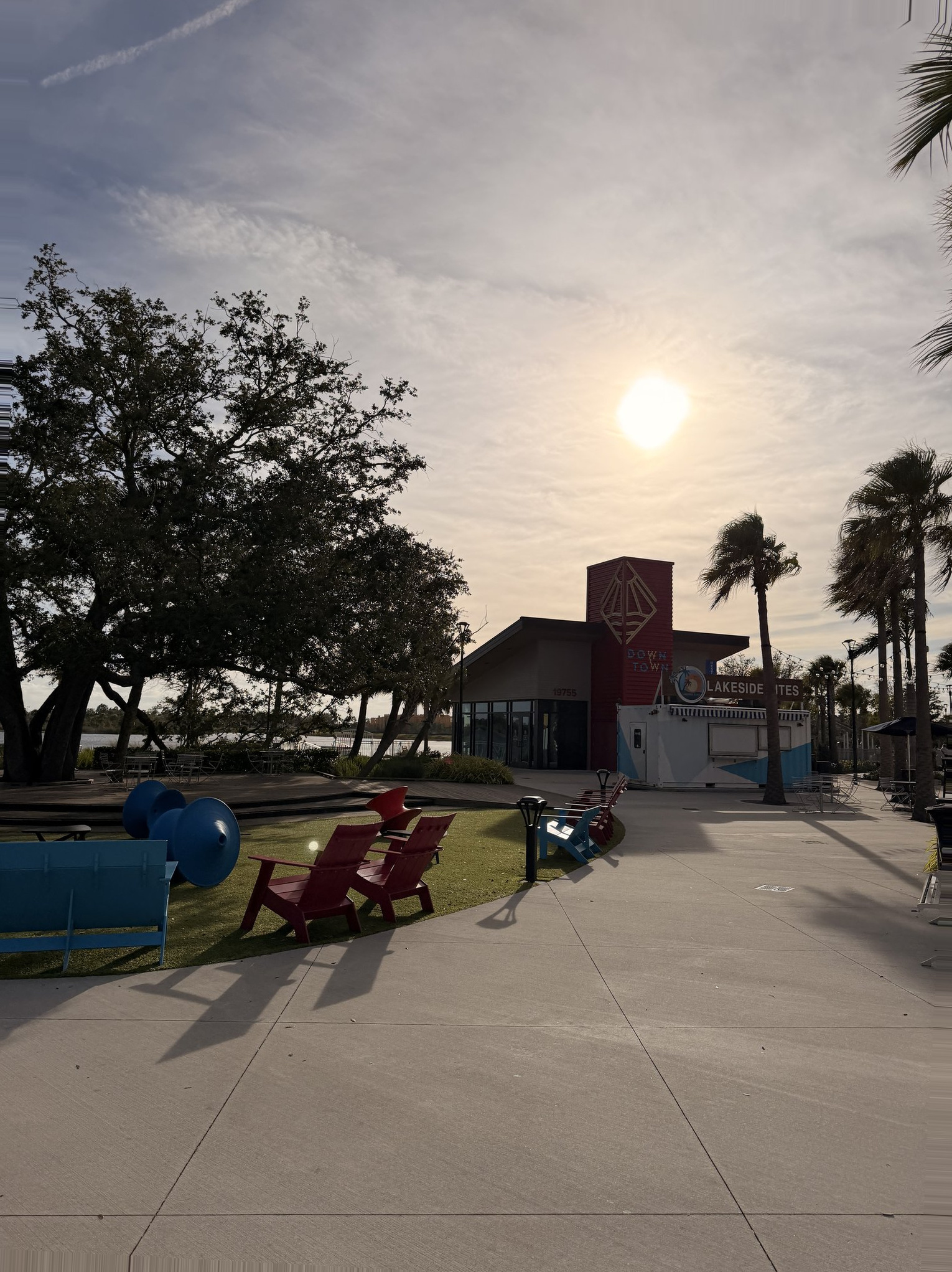 Tampa Cruise Port - Lakeside Rites Picnic Area Sunset - 11-10-2025 - Vertical.jpg