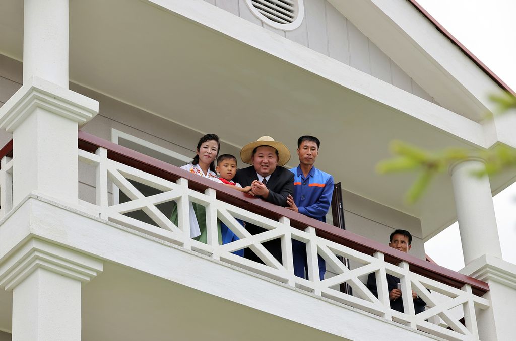 Another Spectacular Fairyland on East Coast in New Era of Regional RejuvenationInaugural Ceremony of Ragwon County Offshore Farm Takes Place with Splendor - Image 43