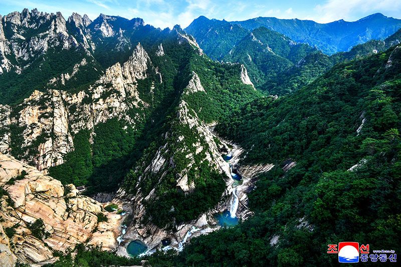 Today's News - Image 88