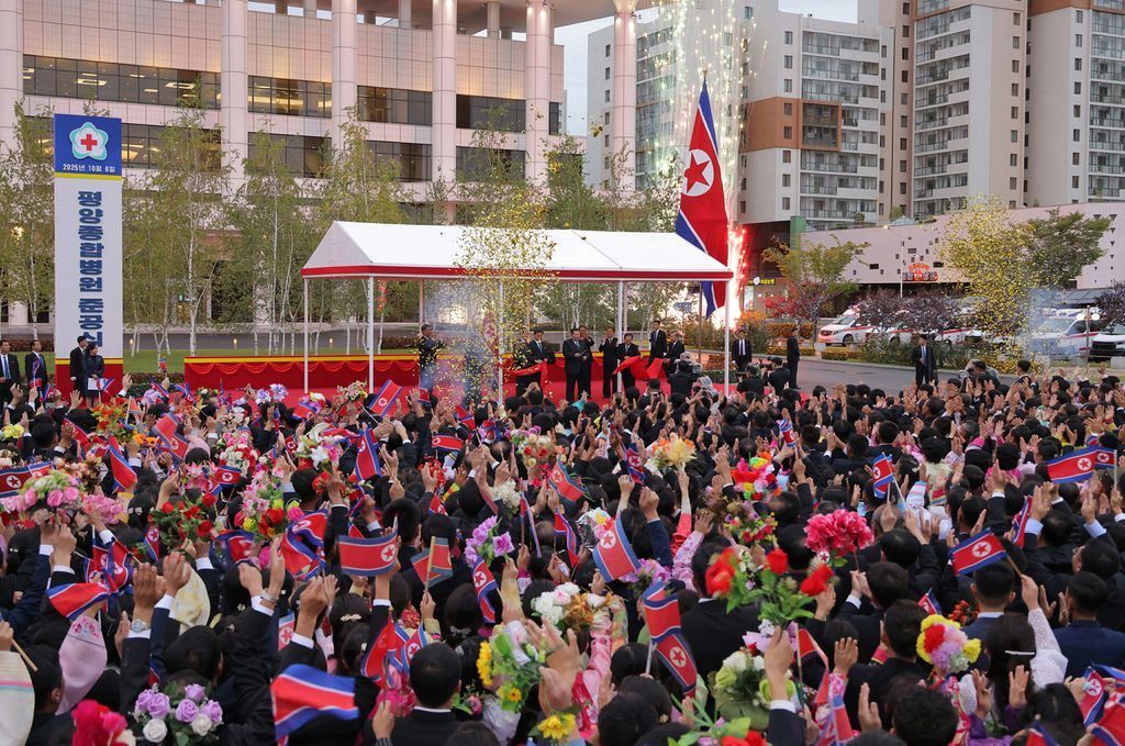 Monument to Love for People Built Thanks to Ardent Desire of WPK - Image 6